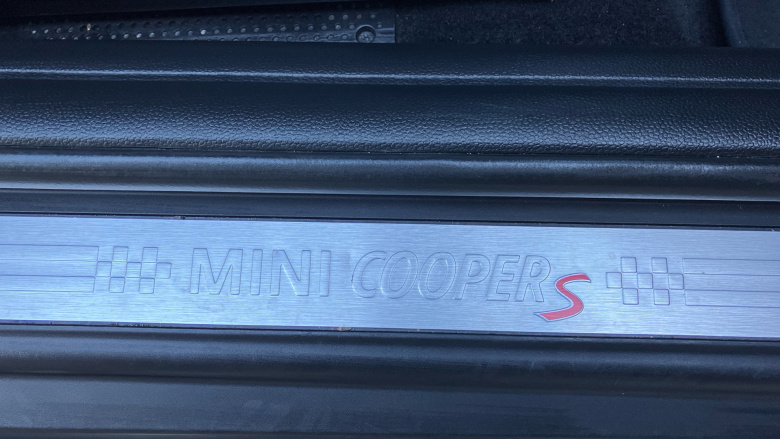 MINI Hatchback 2.0 Cooper S II 3dr Petrol Hatchback